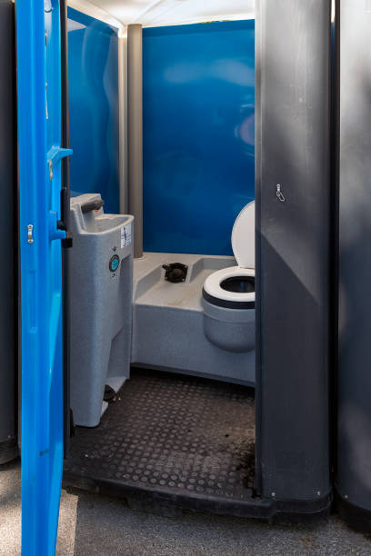 Portable Toilet Options We Offer in Franklinville, NJ